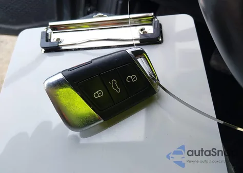 2020 Volkswagen Jetta 1.4T R-Line/1.4T S/1.4T Se from USA, damaged, VIN 3VWCB7BU2LM071280